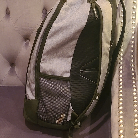 Reebok Backpack - Picture 4 of 5